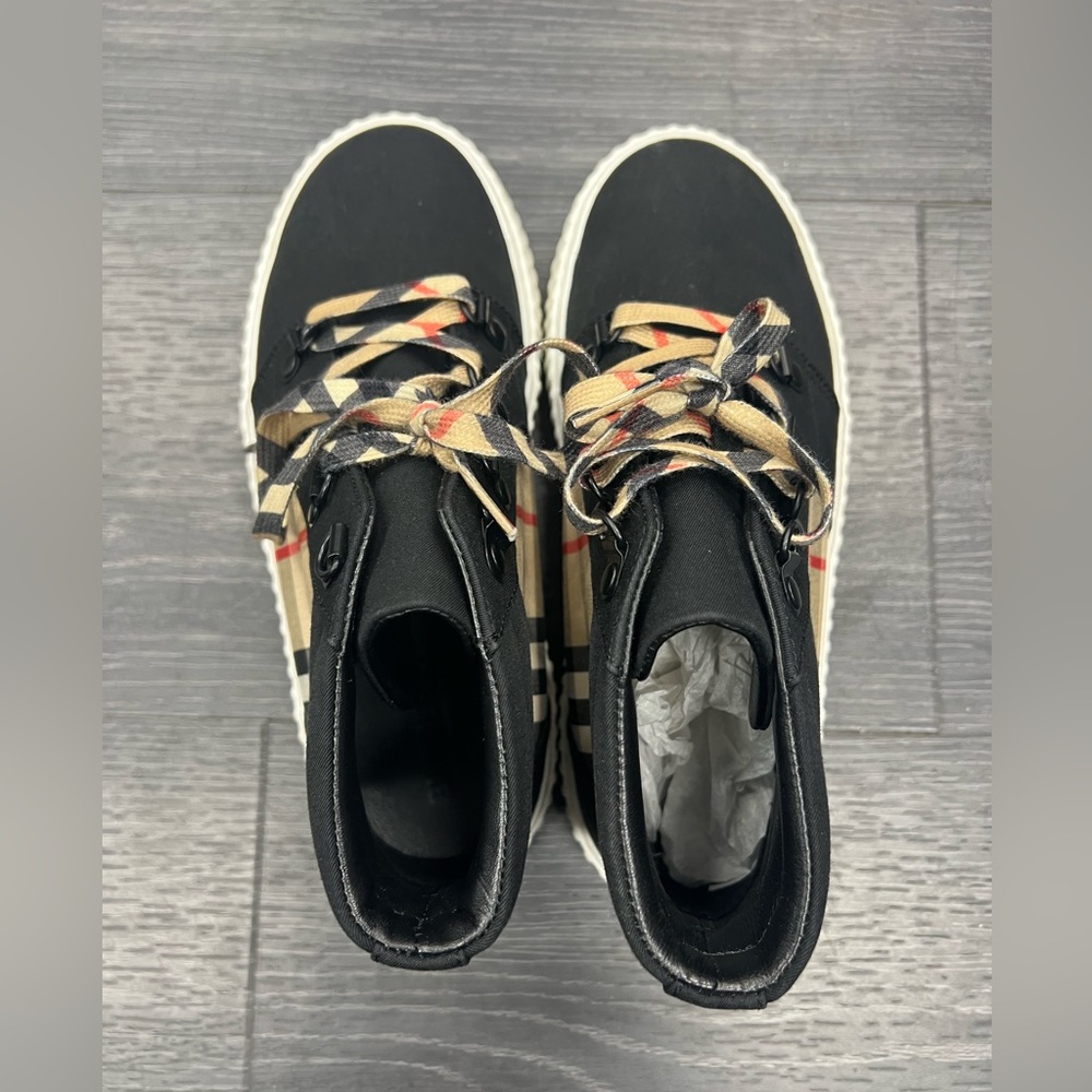 Burberry Kids Emmett Check High Top Sneakers Black and Beige Sz 34 - Picture 7 of 9
